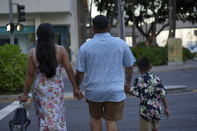 1 Hour Family/Group Photography Honolulu Beautiful and Magical - Price and Value: What $130 Buys You in Real Terms