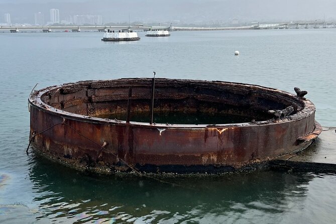 #1 VIP Limousine Guided "USS Arizona Memorial" Reverence Tour! - Why this VIP limousine setup works at Pearl Harbor