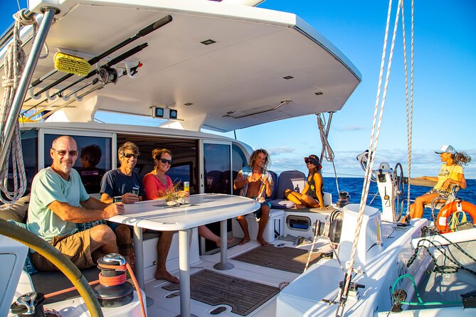 2hr Luxury Private Sailing Catamaran in Waikiki for 1-6 People - Comfort at sea: shower, nets, and music that stays with you