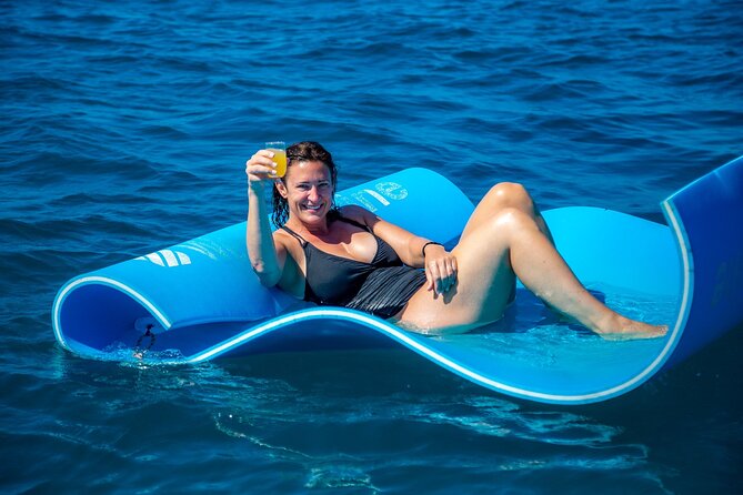 2hr Luxury Private Sailing Catamaran in Waikiki for 1-6 People - Getting there: meeting point, timing, and parking reality