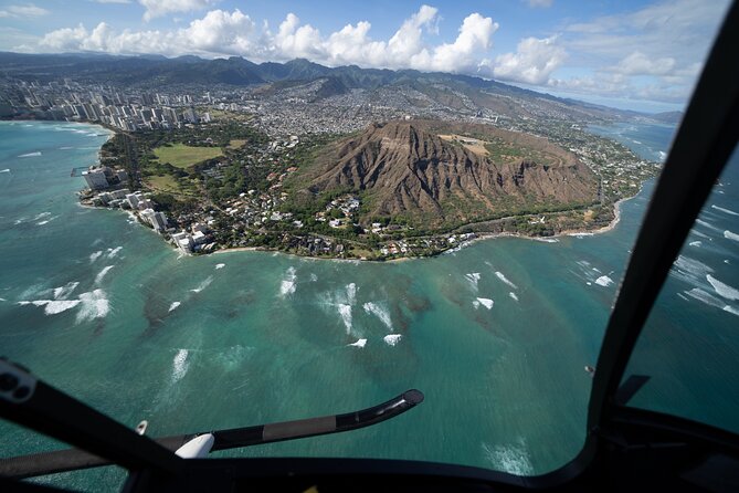 60 Minutes SHARED Helicopter Tour in Honolulu - Pearl Harbor Area Views: USS Arizona and the Moment You’ll Feel
