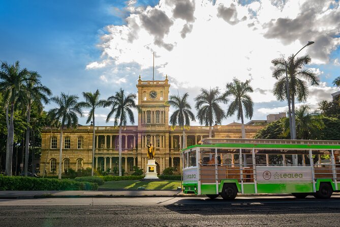 7 Day Pass LeaLea Trolley and Waikiki Trolley Pink Line - Kaka’ako and Ward Village: Modern Honolulu Stops