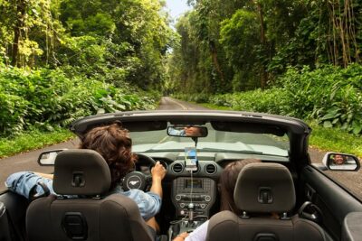 Amazing Oahu Adventure Bundle: 6 Self-Guided Audio Tours - How the audio “tour guide” behaves while you’re on the road