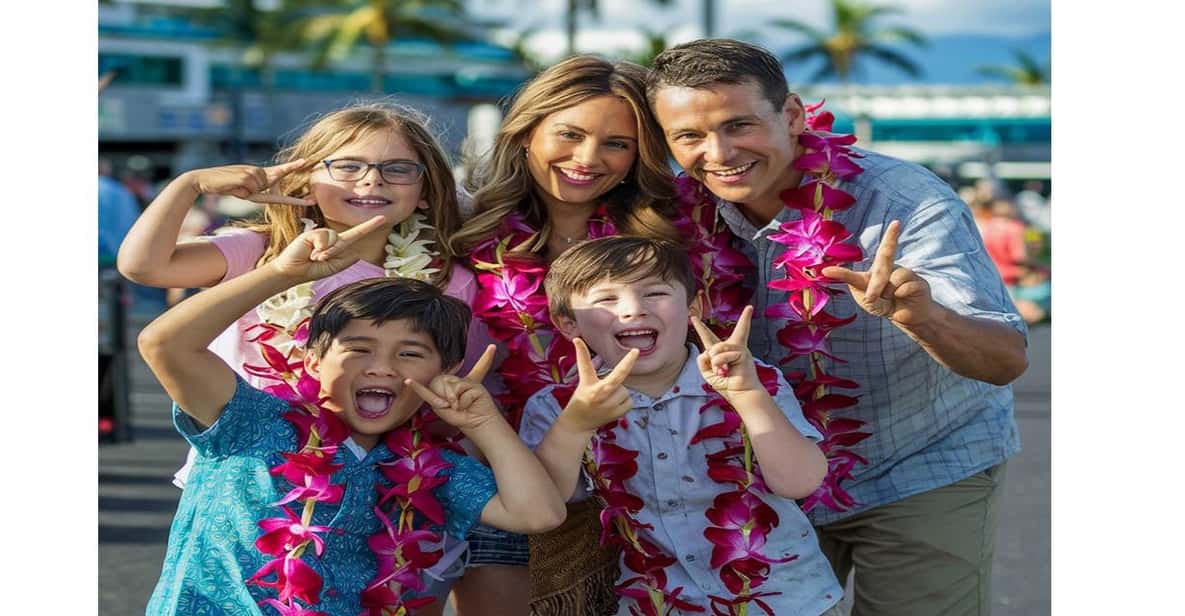 Arrival Lei Greeting --HNL to Waikiki Private Transfer - Your Private Ride to Waikiki Hotels