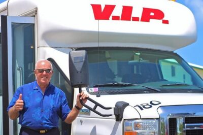 Arrival Transfer: Airport Shuttle Honolulu and Waikiki or Cruise Terminal - The Ride Itself: Shared Shuttle, Short Stops, Local-Route Thinking