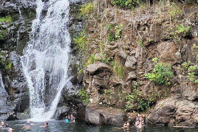 Byodo Temple and Waimea Botanical Garden Tour - Makapuʻu and Rabbit Island: the east end views you can catch in a hurry