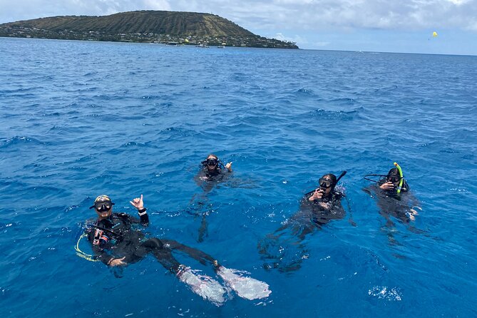 Certified Scuba Diving Experience in Honolulu - Equipment, snacks, and what to bring with you