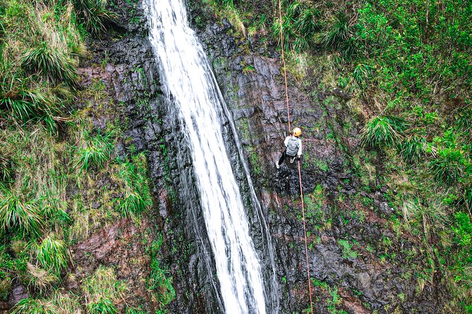 Chasing Waterfalls:Wild Hawaii Rappelling - Timing and weather: why the morning start matters