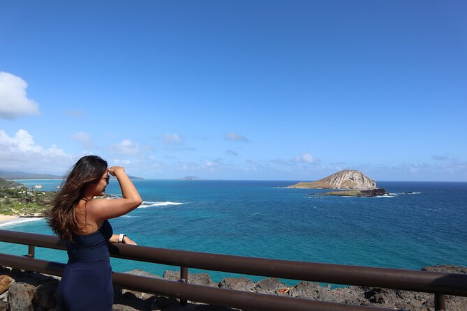 Circle Island Tour with Snorkeling & Turtles - Kualoa Beach Park, Laie Point, and a Kahuku Lunch Stop