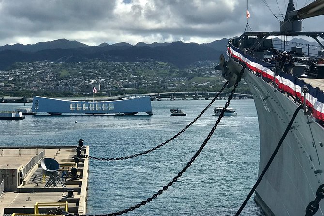 Custom Private Multi Day Tours on the island of Oahu Hawaii - Day 1: Hanauma Bay, Diamond Head, and Pearl Harbor at night