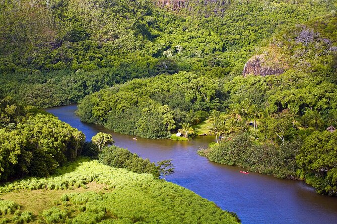 Day Trip from Oahu to Kauai: Highlights & Movie Sites - Movie-site prequel on Oahu: the Jurassic Park egg-change stop