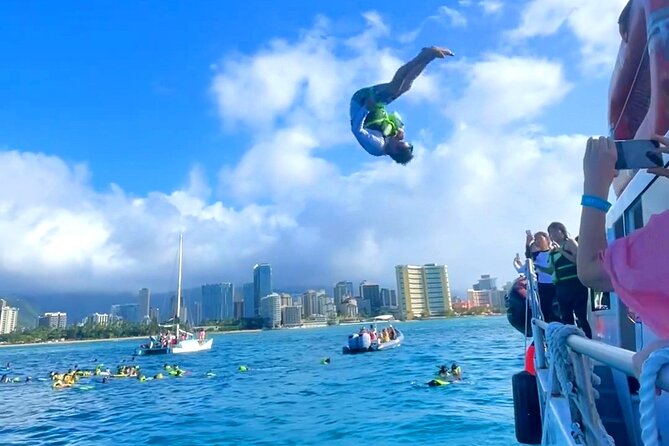 Deluxe Turtle Snorkeling Escapade at Waikiki - Diamond Head Crater Stop: A Photo Break With Real Hawaiian Drama