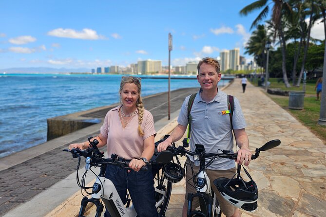 Diamond Head Electric Bike Scenic Tour - The Amelia Earhart / Diamond Head Lookout Stop