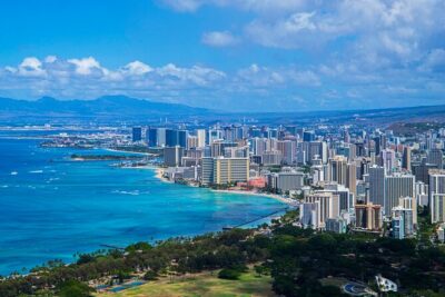 Diamond Head Hike in Hawaii with Pickup and Drop-off - Private pickup timing: how the International Market Place start works