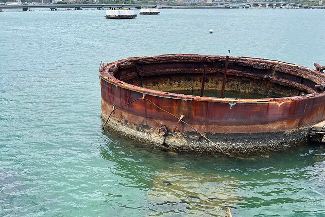 Family-friendly Pearl Harbor and Honolulu Downtown with private transportation - Punchbowl Cemetery (National Memorial Cemetery of the Pacific): Quiet, Powerful Views