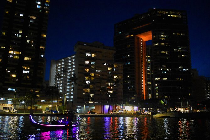 Fireworks Waikiki Gondola Cruise -lots of fun- - Waikiki Stops, Trolley Ticket Time, and the Duke Kahanamoku Connection