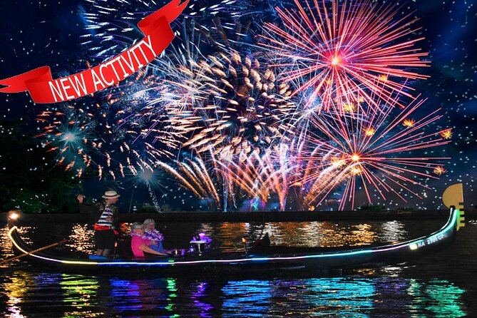 Fireworks Waikiki Gondola Cruise -lots of fun- - Meeting at Ala Moana and Getting Ready for a 7:30pm Cruise