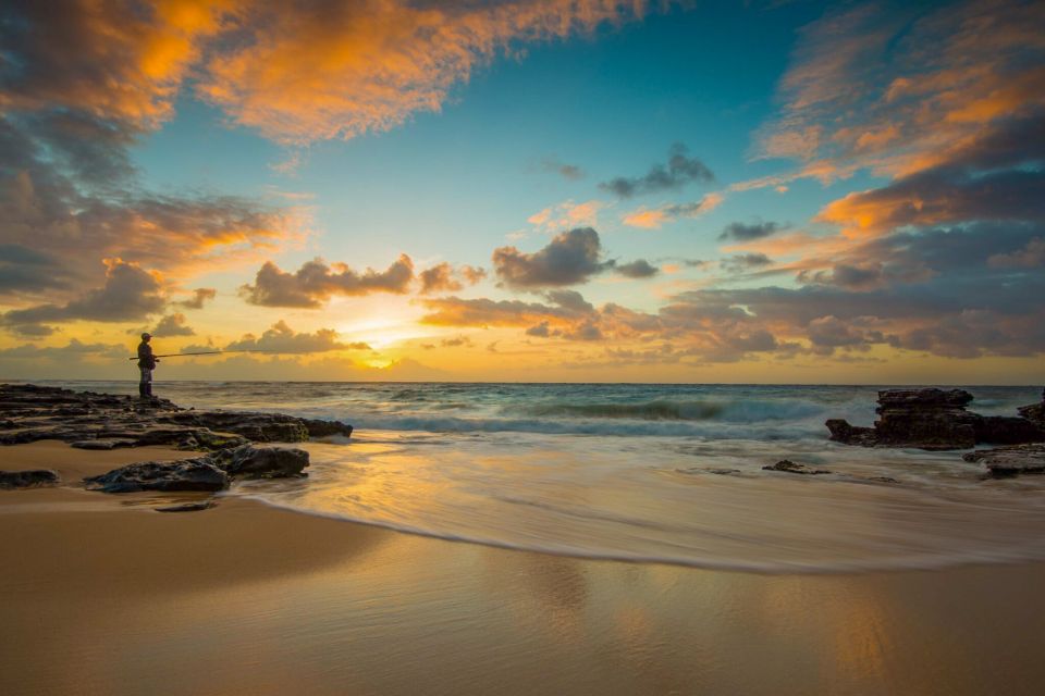 First Day Must 10-Hour Sunrise & Full Island Photo Tour - Kahuku and Kalapawai Market: when you need breakfast fuel