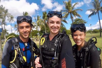 First-Time Scuba Diving in Honolulu + Free Videos - Gear fitting and safety prep happen before you go under