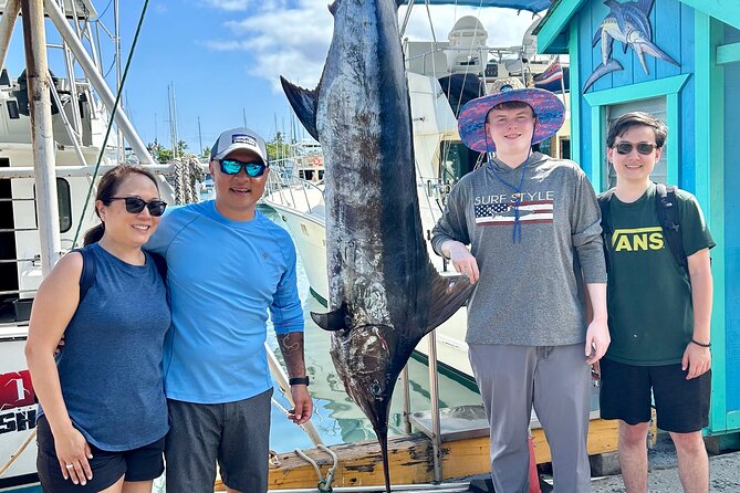 Full Day Sport Fishing Charter Honolulu - Where the charter starts: easy meeting point on Ala Moana