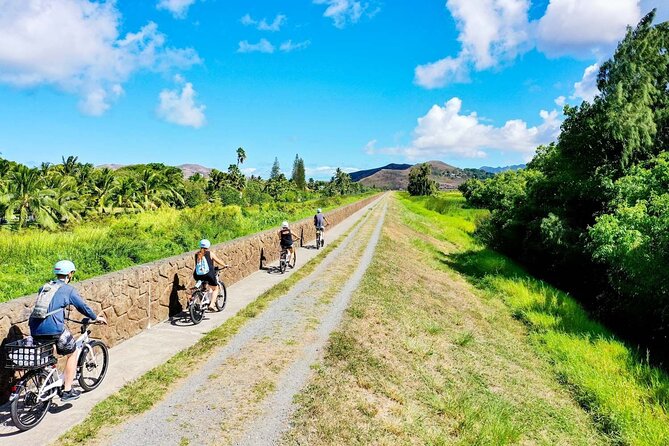 Guided E-Bike and Kayak Tour to Mokulua Islands in Kailua, Oahu - Stop 6: Popoia Island Perimeter Walk at the Bird Sanctuary