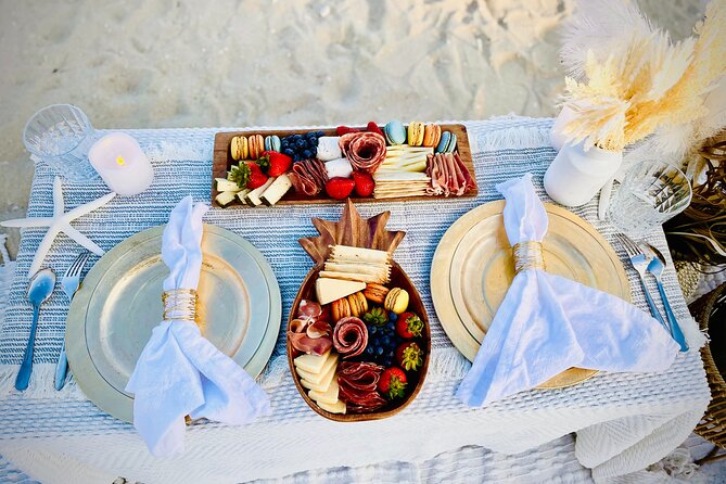 Hawaii Beach Picnic Date - Is it worth it? Value check for your time, setup, and included treats