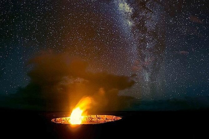 Hawaii Volcanoes National Park Experience from Oahu - Mauna Kea Access Road, Kohala Coast, and Hilo: More Island Variety in One Day