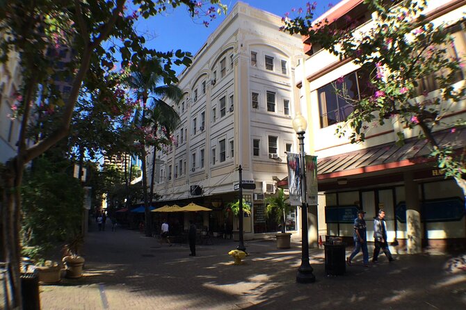 Historical Tour of Downtown Honolulu in Red Light District - The one-hour format: perfect for focus, limited for deep research