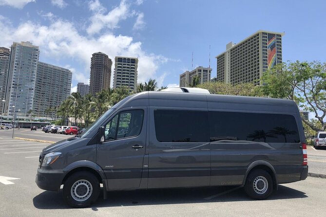 HNL Airport & Waikiki Private Transfer by Brand New Mercedes Van - Communication and Timing: The Real Difference Between 4 Stars and 5 Stars