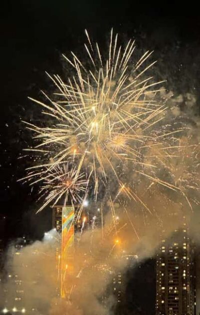 Honolulu: 1-Hour Friday Night Fireworks Cruise with Drinks - Where you board: Kewalo Basin Harbor and Slip F23