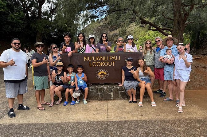 Honolulu Airport Shuttle & Circle Island Tour - North Shore lunch, fruit, and Turtle Bay snorkeling reality