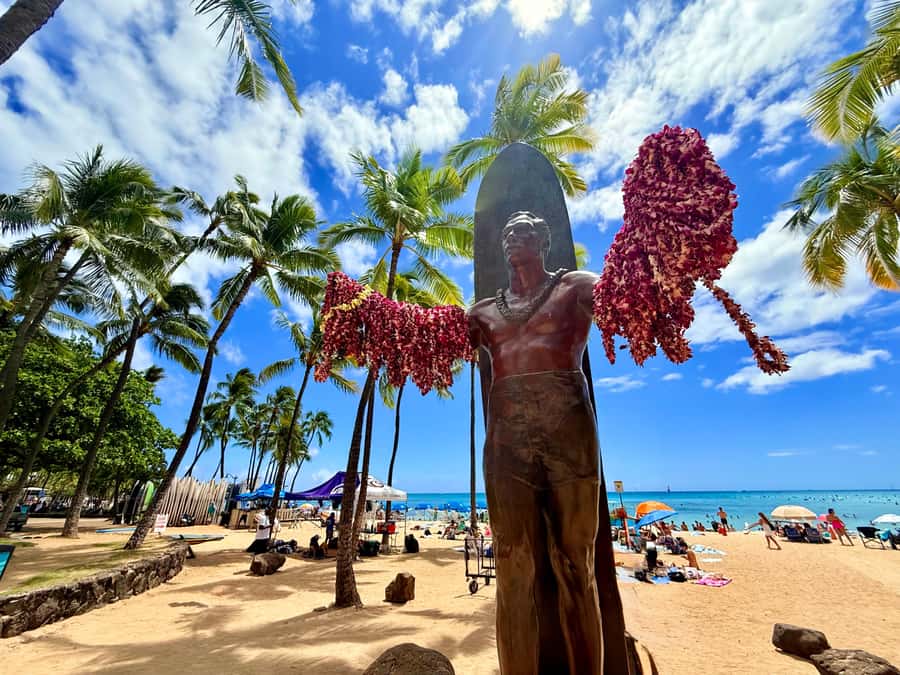 Honolulu: Waikiki Food Tour with Local Guide - Poke bowls and a Japanese-Hawaiian twist in the same story