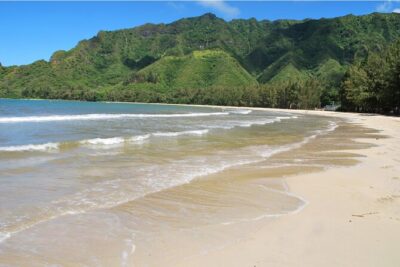 Kayaking Rainforest River on Oahu, Kahana River(Self-Guided Tour) - Meeting at Kahana Bay Beach Park: the calm start you want