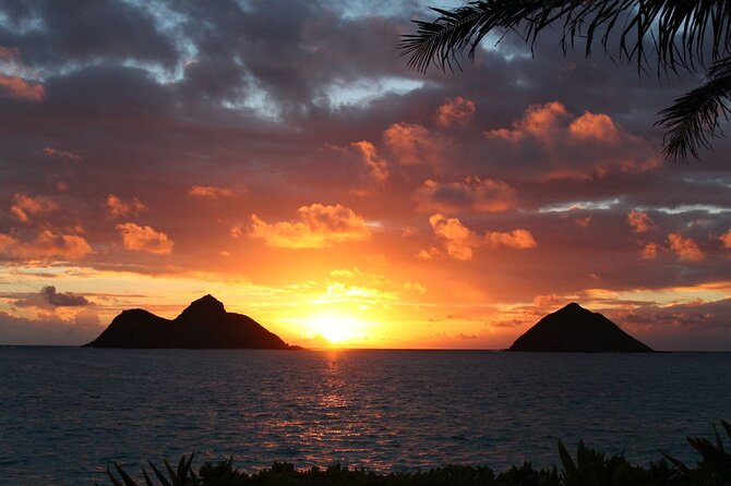 Lanikai to Mokulua islands Stand Up Paddle Board Tour - Stop 2: Mokulua Islands, white sand, wildlife moments, and the view of Kualoa