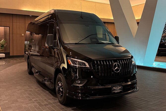 Luxury Sprinter Transfer Airport, Waikiki and Cruise Terminal - Texted Driver Updates: How the Transfer Gets You Moving