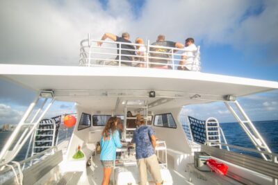 Oahu: BYOB or Cash Bar Waikiki Sunset Cruise - BYOB or Cash Bar: Pick the Right Drink Plan for Your Group