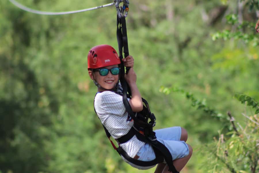 Oahu: Coral Crater Zipline Tour - What to Wear and Bring on Oahu: the simple packing list that avoids problems