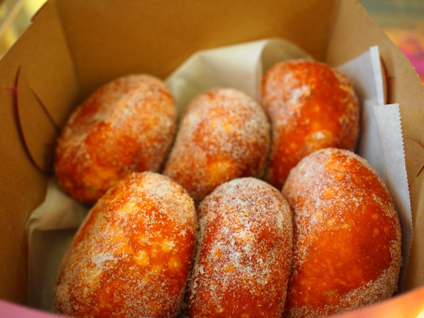 Oahu: Diamond Head Sunrise Hike with Acai Bowl and Malasada - The 30-minute climb: what you’re really signing up for