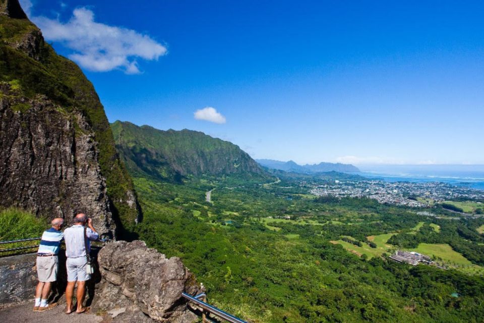 Oahu: Guided Tour of North Shore and Waimea Botanical Garden - Key things that make this tour worth your time