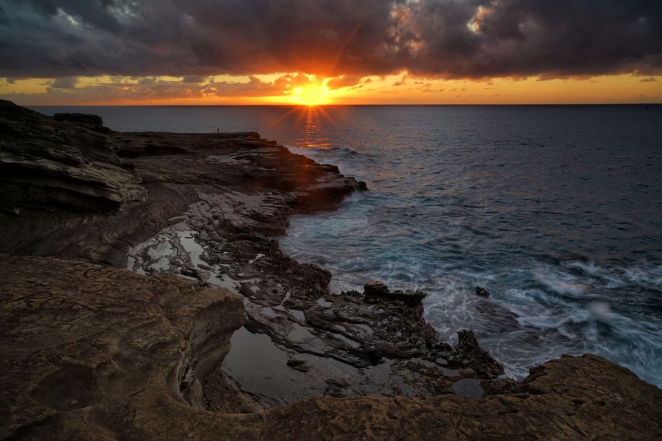 Oahu: Half-Day Sunrise Semi-private Tour from Waikiki - The Waterfall Photo Stop: A Short Walk, Big Rewards