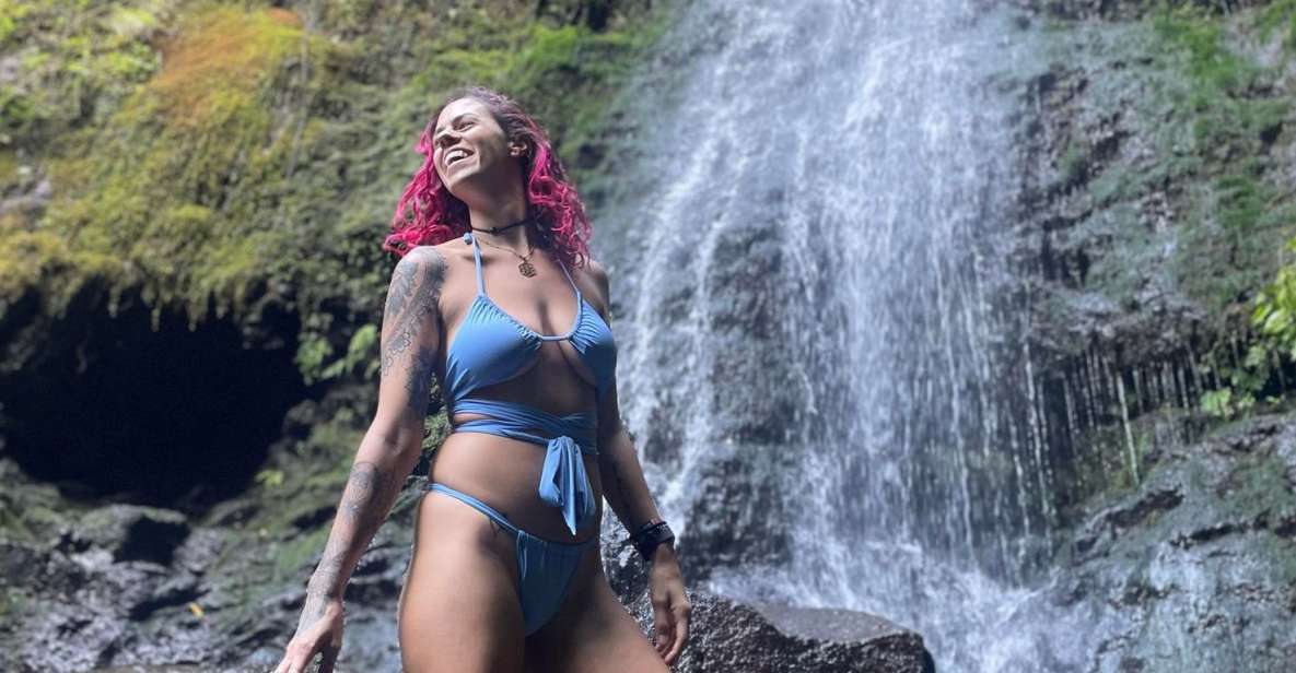 Oahu: Hidden Hawaii Waterfall Hike and Beach Tour - The snack-and-look-around rhythm before Lanikai