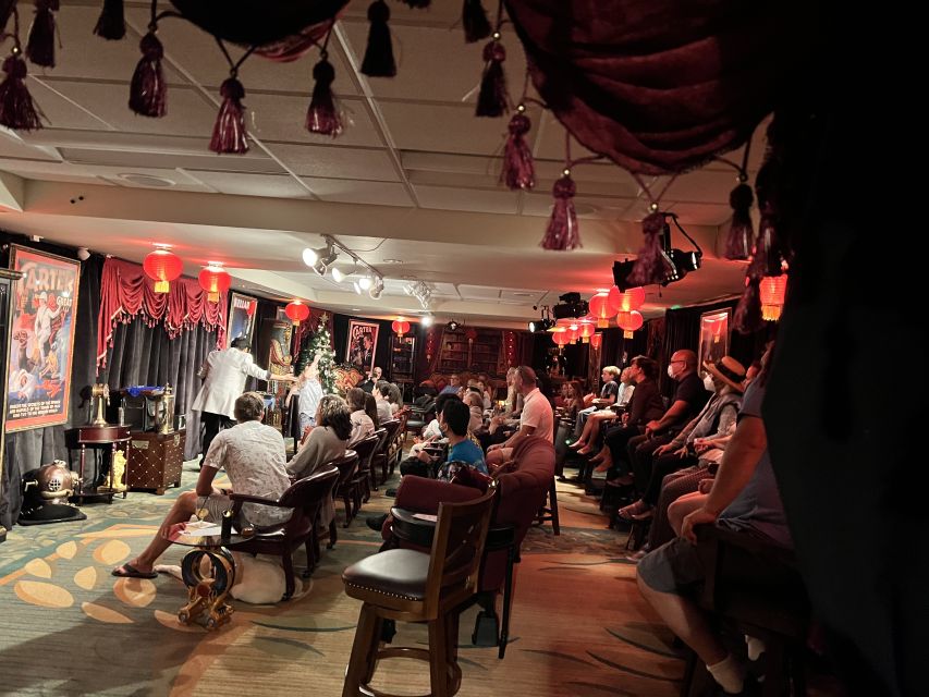 Oahu: Hilton Waikiki Beach Hotel Magical Mystery Show - Key things to know before you go