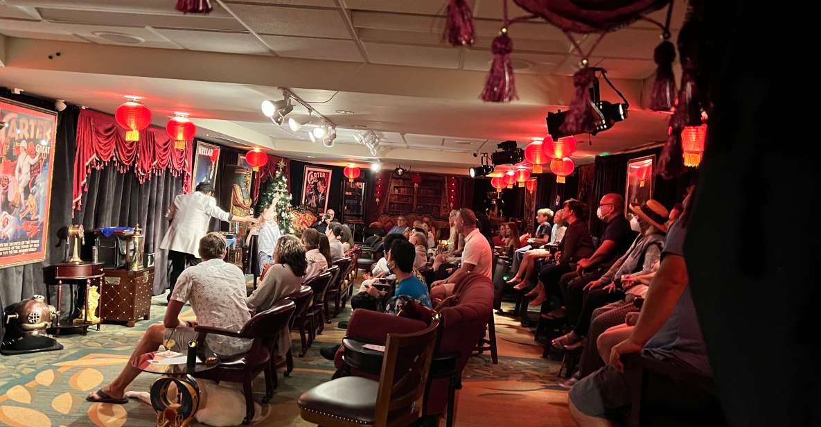 Oahu: Hilton Waikiki Beach Hotel Magical Mystery Show - What makes this Hilton Waikiki magic show feel different