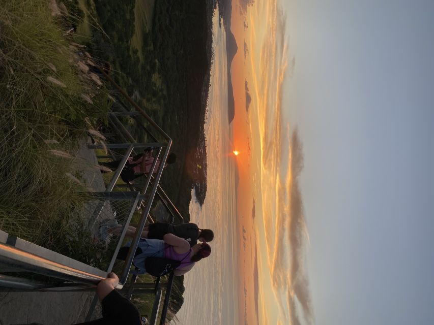 Oahu: Honolulu to (1st) Diamond Head Shuttle with Malasada - Park entrance fee included: saving time and avoiding extra steps