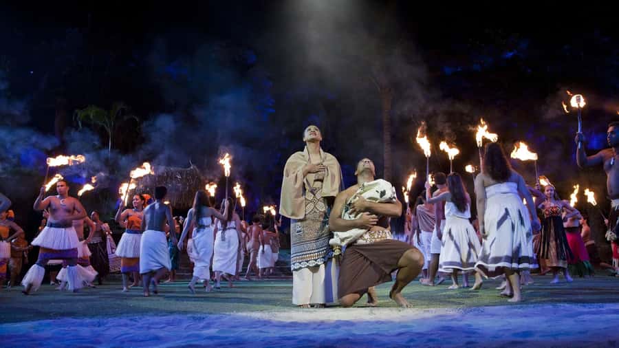 Oahu: Islands of Polynesia and "HA: Breath of Life Show" - Your self-guided walk through six Polynesian villages in Oahu