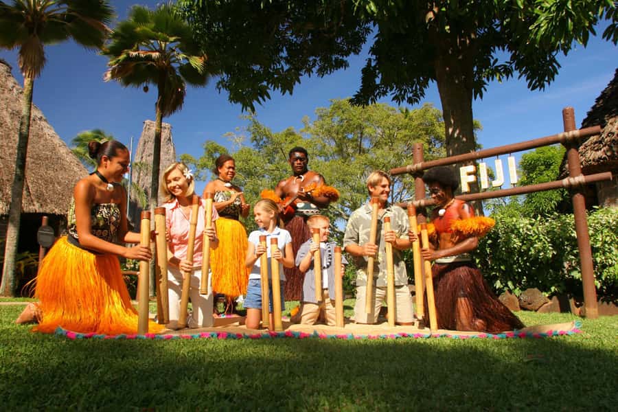Oahu: Islands of Polynesia and "HA: Breath of Life Show" - Hā: Breath of Life evening show, Mana, Lani, and fire-knife spectacle