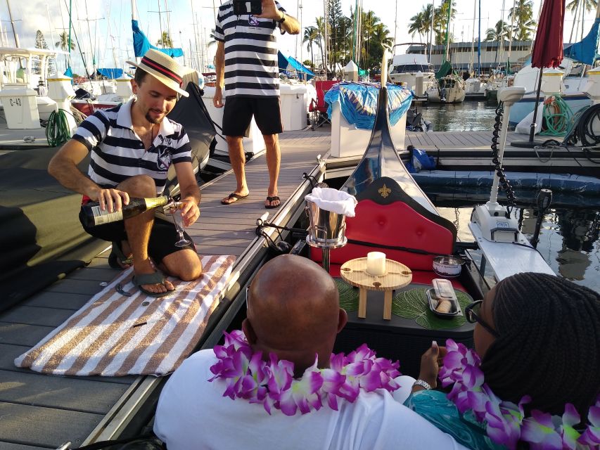 Oahu: Luxury Gondola Cruise with Drinks and Pastries - Price and value: what $98 buys on Oahu