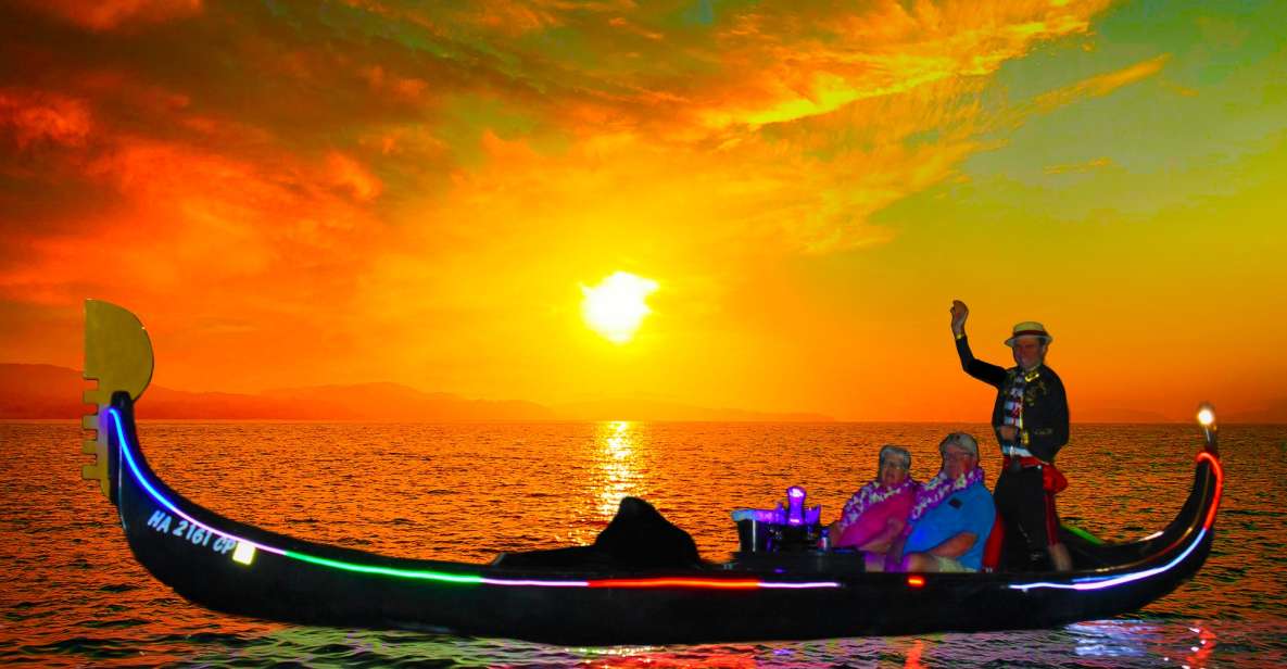 Oahu: Luxury Gondola Cruise with Drinks and Pastries - What the 45–60 minute cruise is really like
