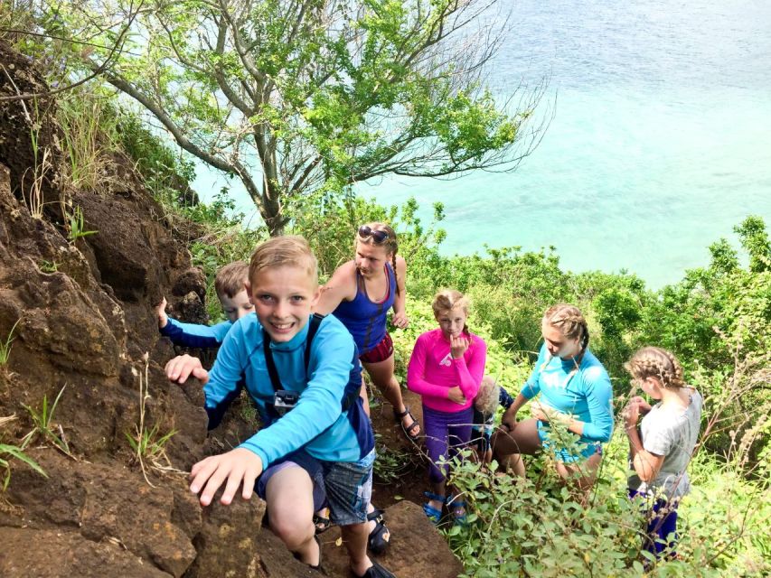 Oahu: Mokoliʻi Kayak Rental and Self-Guided Hike - Landing and Hike: Trails, Slippery Spots, and Bird Sanctuary Etiquette
