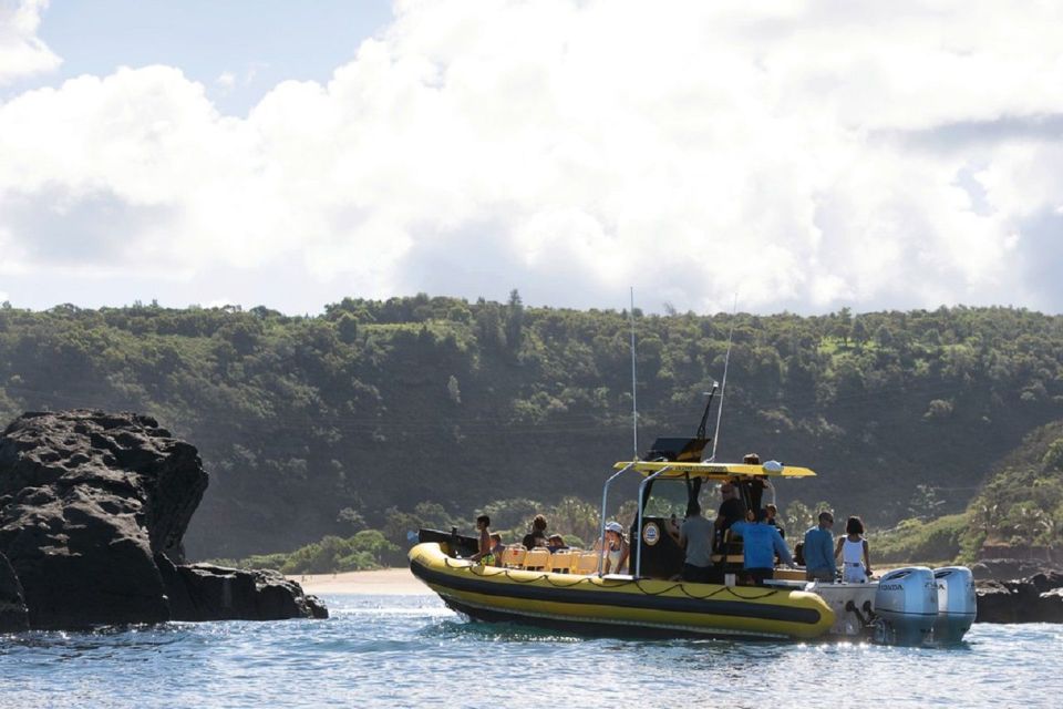 Oahu: North Shore Haleʻiwa: Private Boat Charter - Haleʻiwa Harbor: the smart start for North Shore ocean time